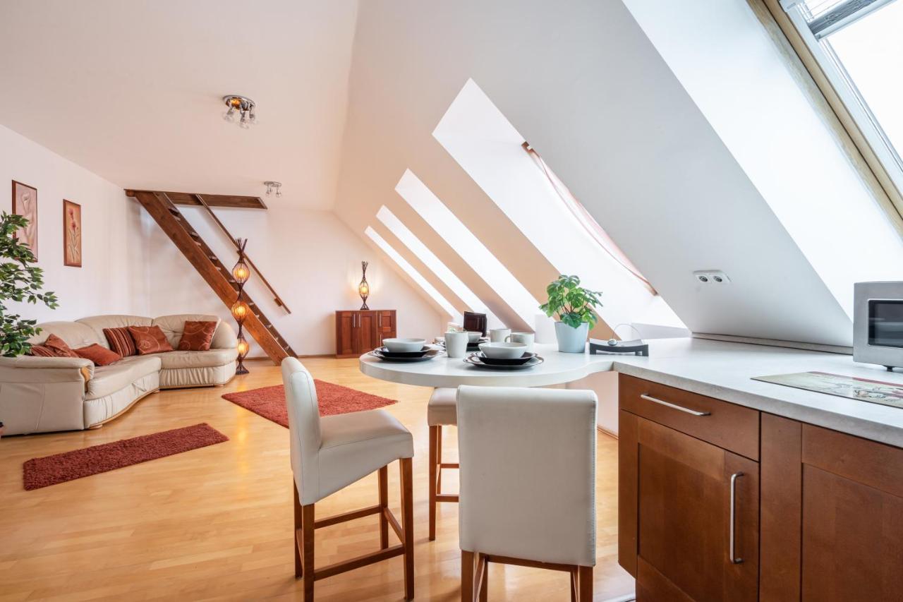 Beautiful Apartment With Ac Budapest Extérieur photo