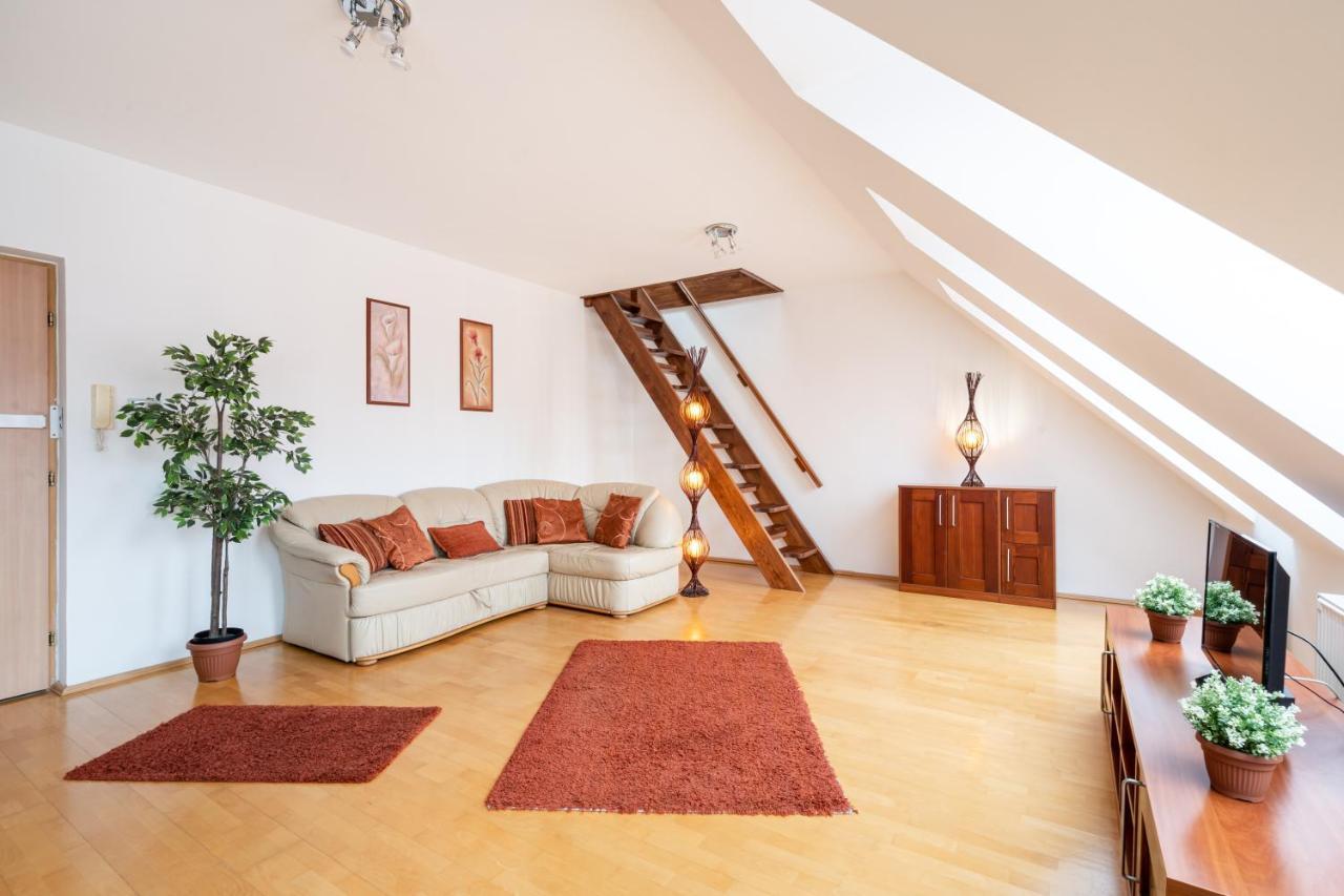 Beautiful Apartment With Ac Budapest Extérieur photo
